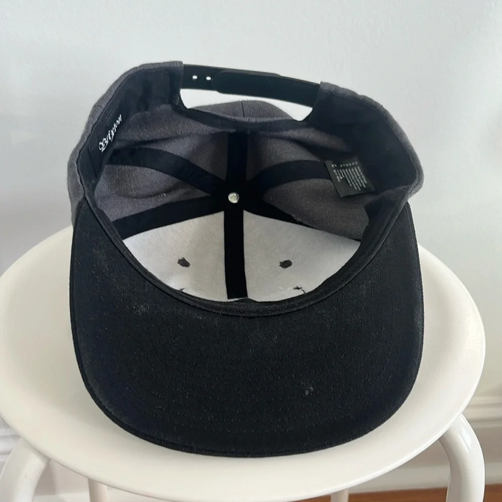 Brixton | Snapback Hat | Gray & Black - Picture 5 of 7